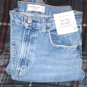 Abercrombie & Fitch ultra high-res 90 straight jeans
